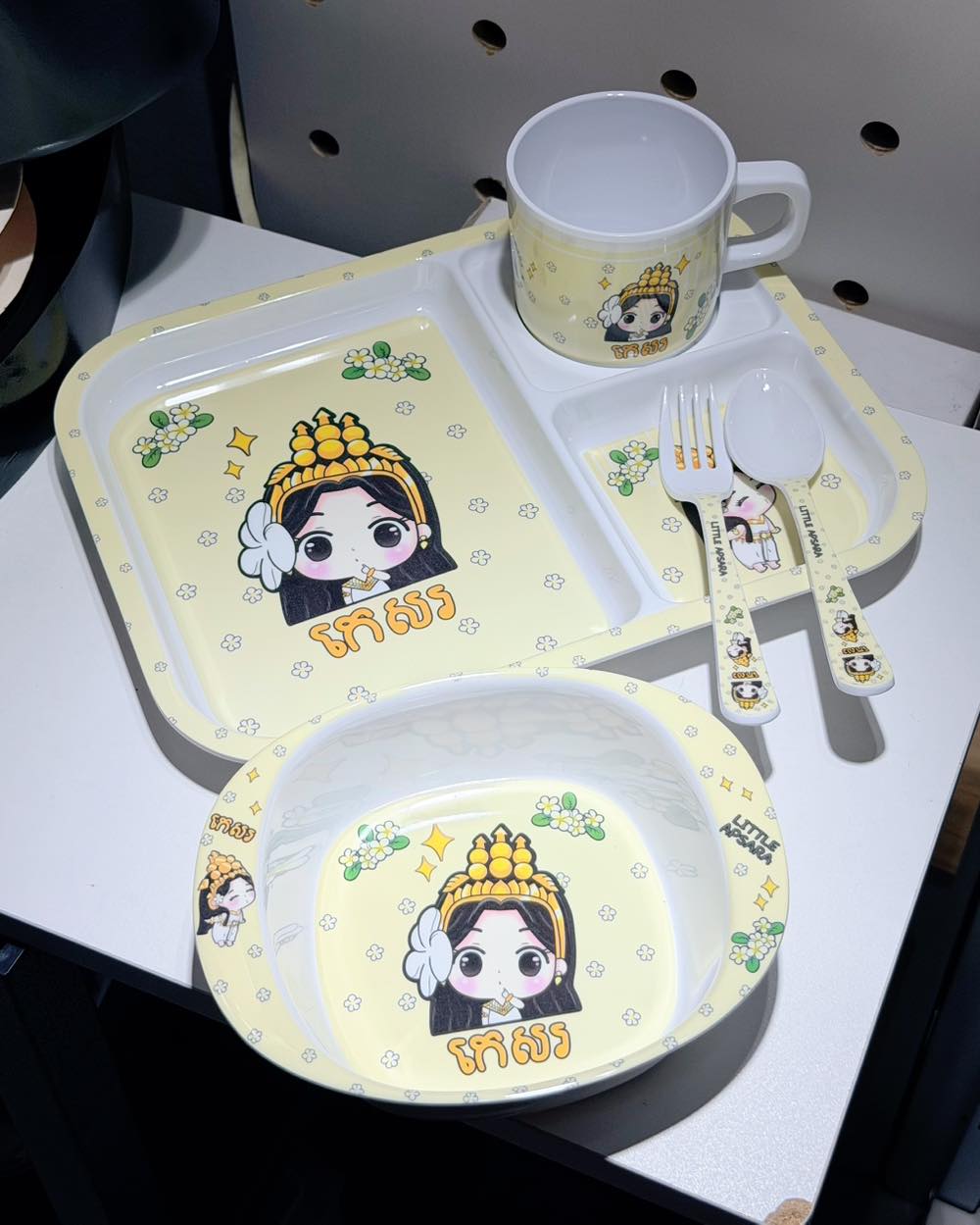 Apsara Kesor Melamine Food Grade